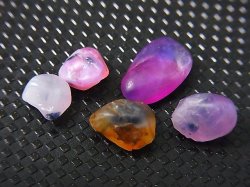 画像1: ベトナムLuc Yen産バイカラーシルキーサファイア原石（自然研磨） 5点セット トータル 9.7カラット