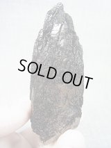 ベトナム・タインホア産インターフェレンス（ブラックトルマリン浸食）カテドラル水晶 169.0g