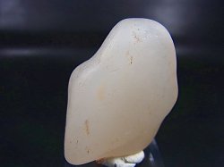 画像1: 和田玉（ホータンぎょく）「無漂白/無着色・白玉」原石 24.1g