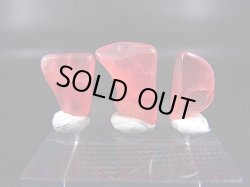 画像2: アルゼンチン産クリアロードクロサイト（SA）研磨原石 3点セット トータル 3.8g