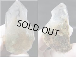 画像1: インド・マニハール産クリア水晶（ゴールドルチル＆クローライト入り） 44.7g