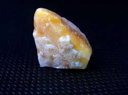 画像2: Hokkaidoite北海道然別湖産蛍光オパール原石 4.1g