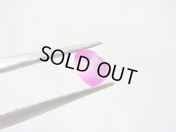 画像2: ミャンマーモゴック産バイカラールビー結晶原石 0.3カラット