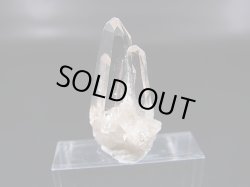 画像2: 山梨県水晶峠産クリア水晶ポイント（連晶） 2.7g