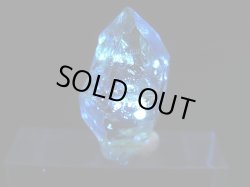 画像1: パキスタン・クエッタ産蛍光オイル入りＤＴ水晶 2.2g