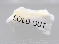 画像2: 北海道上藻別産イエローオパール原石 10.9g