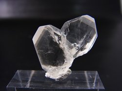 画像2: 奈留島産日本式双晶（ハート型） 2.0g