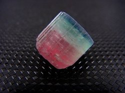画像1: アフガニスタン産バイカラートルマリン結晶原石（ウォーターメロンカラー） 12.8カラット