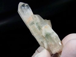 画像1: マダガスカル産フックサイトイン水晶ポイント（グリーンファントム/連晶） 21.7g