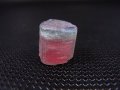 アフガニスタン産バイカラートルマリン柱状結晶（ピンク/ブルーグリーン） 14.6カラット
