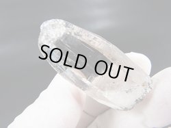 画像2: ガネーシュヒマール・ラパ産ウォータークリア水晶ポイント（成長干渉型/Ｃ面付き） 18.3g