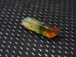 画像2: ベトナムMinh Tien産バイカラートルマリン（オレンジ/グリーン）結晶原石 1.1カラット