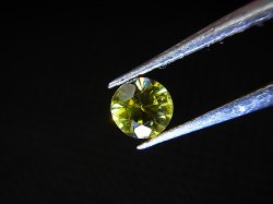 画像2: パキスタン産スフェーン（チタナイト）・ルース 0.5カラット