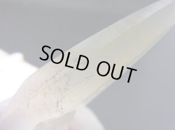 画像2: 山梨県水晶峠産トレモライト入り水晶ポイント 9.0g