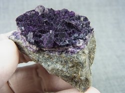 画像1: ノルウェー産ブラックフローライト原石 46.6g