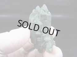 画像1: インド・マニハール産クリア水晶（カテドラル/インターフェレンス/ＤＴ/クローライト入り） 19.3g