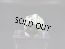 画像2: ヴィンテージ：「雪域天珠：老緑色亀甲」西蔵（チベット）天珠 直径約15×13mm