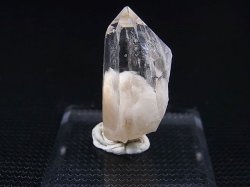 画像1: 山梨県乙女鉱山産ウォータークリア水晶ポイント 9.1g