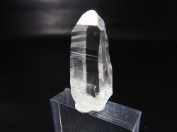 画像2: スウェーデン・イェムトランド産ウォータークリア水晶ポイント 4.1g