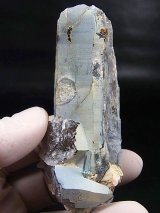 ベトナム・タインホア産アクアマリン付きスモーキー水晶 161.9g