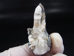 画像1: ガネーシュヒマール・ラパ産ウォータークリア水晶ポイント（マイカ付き） 22.3g