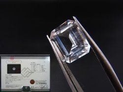 画像2: ミャンマー産フェナカイト・ルース（アンフィボール入り） 3.1カラット