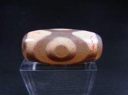 画像2: 「三眼」（赤朱砂入り）現代天珠 直径約12.5×27.5mm