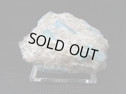 画像1: ノルウェー・ティエルズンド産アクアマリン付き水晶原石 60.2g