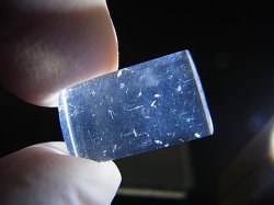 画像2: マダガスカル産ジラソルクオーツ研磨原石（針状ルチル/中空インクルージョン） 2.4g