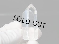 画像1: ベトナム・Bac Kan省産クリア水晶ポイント（レコードキーパー付き） 27.5g