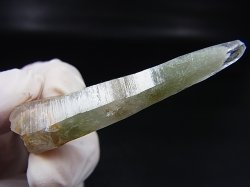 画像2: 山梨県水晶峠産トレモライト入り水晶ポイント 8.9g