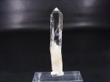 山梨県水晶峠産ウォータークリア水晶ポイント（ブルーミスト/ファントム） 2.4g