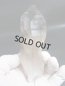 画像1: ベトナム・Bac Kan省産クリアスモーキー水晶ポイント（レコードキーパー付き） 178.7g