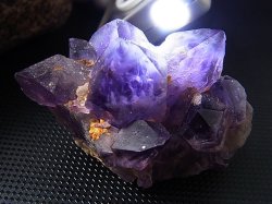 画像2: コンゴ産カラーシフト/ディープカラーアメジストクラスター 90.1g