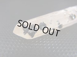 画像2: 内モンゴル産アイアンローズ付きピンク水晶（レーザー型） 11.6g