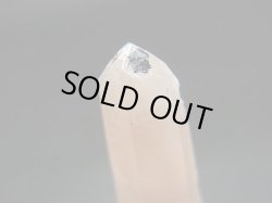 画像2: 内モンゴル産アイアンローズ付きピンク水晶（レーザー型） 8.7g