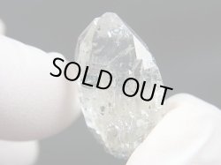 画像1: ガネーシュヒマール・ラパ産水晶原石（フックサイト＆バイオタイト/付着・内包） 6.3g