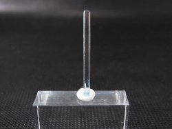 画像1: ジェムグレード宝石需要品質：ベトナム産アクアマリン柱状結晶原石 0.9カラット