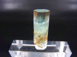 画像1: ナミビア・エロンゴ産アクアマリン柱状結晶原石 13.6カラット