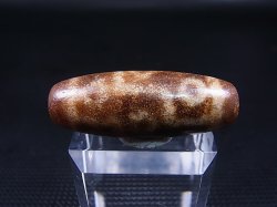 画像2: 「九眼」（右下がり）現代天珠 直径約13×37mm