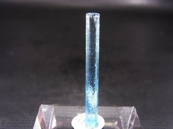 画像2: ジェムグレード宝石需要品質：ベトナム産アクアマリン柱状結晶原石 3.8カラット