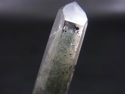画像2: ノルウェー産水晶ポイント（アクチノライト/ヘマタイト入り） 2.7g