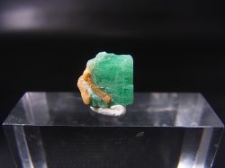 画像1: パキスタン・スワート産エメラルド原石 (柱状結晶) 4.5カラット