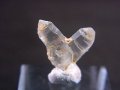 マダガスカル産ジャパニーズツイン（日本式双晶水晶/エレスチャル） 0.4g