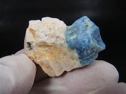 画像2: ベトナム・タインホア産アクアマリン付き微斜長石 11.3g