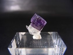 画像1: ドイツ・ザクセン州産フローライトon水晶 0.7g