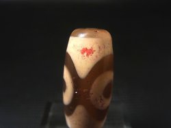 画像2: 「三眼」（赤朱砂入り）現代天珠 直径約12×28mm