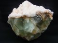 キャビネットサイズ：ベトナム産八面体グリーンフローライト原石（ドゥルージ水晶皮膜） 1,867.3g
