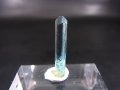 ジェムグレード宝石需要品質：ベトナム産アクアマリン柱状結晶原石 1.7カラット