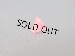 画像2: ミャンマー・モゴック産宝石質レッドスピネル結晶（双晶） 0.3カラット